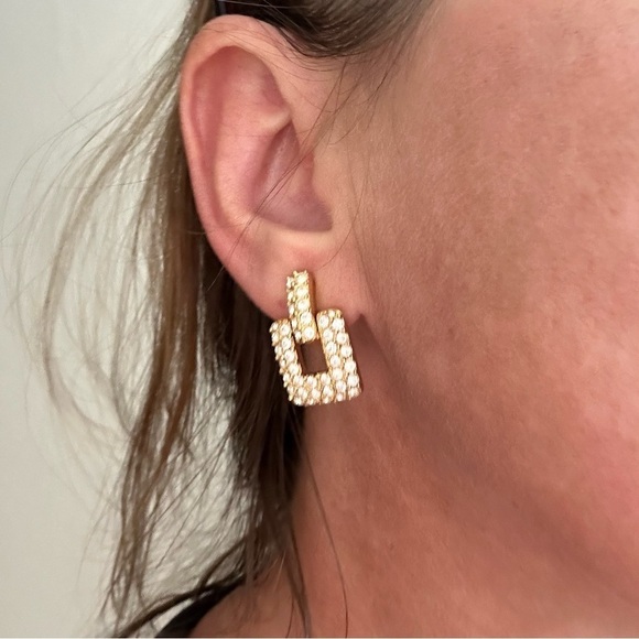 Swarovski Swan Couture Pave Crystal Gold Art Deco Drop Dangle Clip On Earrings - Picture 3 of 16